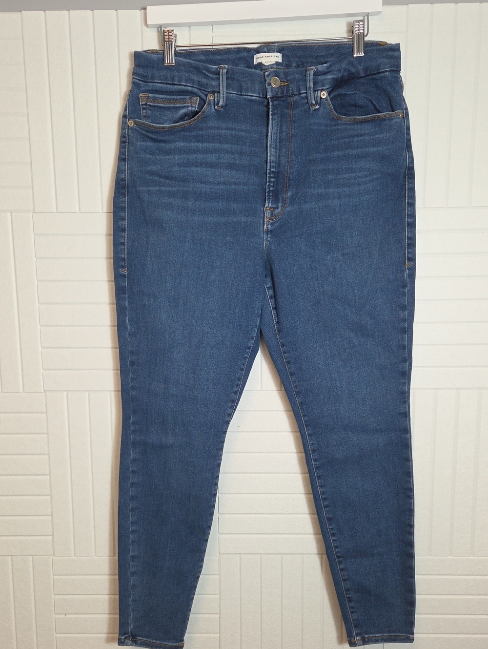 Good American High Rise Skinny Jeans Size 14-16